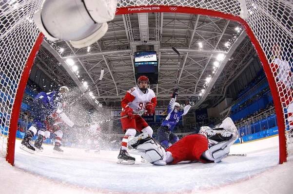 Ice Hockey - Winter Olympics Day 4