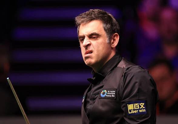Legendární O'Sullivan padl. Číňan, který ovlivňoval zápasy, rázně ukončil jeho sen
