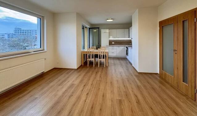 3 ložnice byt o velikosti 75.09 m² - Připraveno k pronájmu