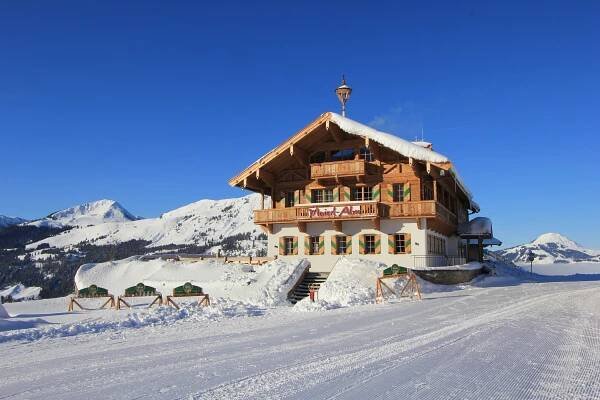 Pohodlné chalety v oblasti Kitzbühel – travel.motejlek.com