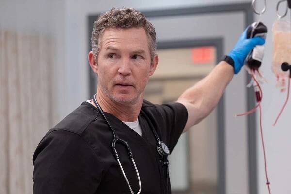 Shawn Hatosy as Dr. Abbot in 'The Pitt' season 1 finale