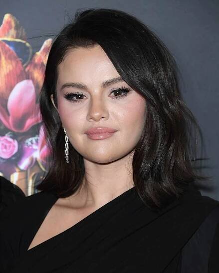 Selena Gomez Had the Sweetest Reaction to Benny Blanco's Sexiest Man Alive Honor