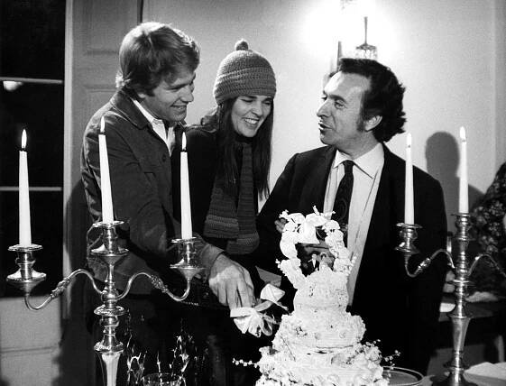 Arthur Hiller, ‘Love Story’ Director and Box-Office Magnet, Dies at 92