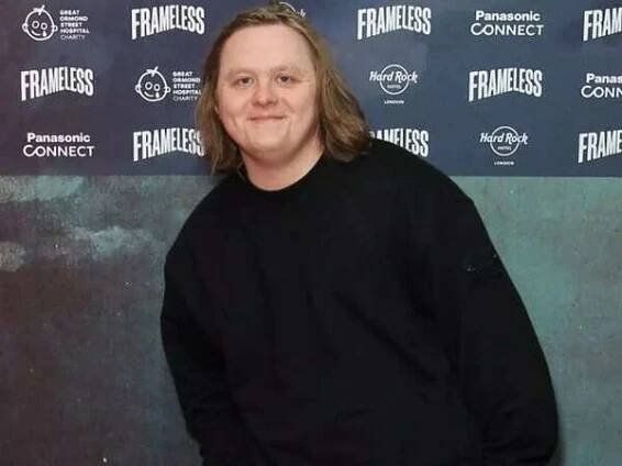 Lewis Capaldi Returns After 2-Year Break; Fans Gasp at Emotional Onstage Confession