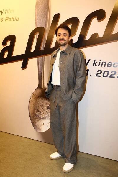 FOTO: Jan Hofman na premiéře filmu Na plech. – stránka 2