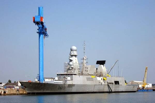 File:Fregate forbin.jpg - Wikimedia Commons