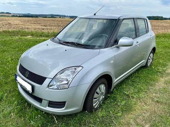 Bazar: prodej Suzuki Swift 68kW manuál, ojeté, benzín, rok 2011, barva stříbrná metalíza - Portál řidiče