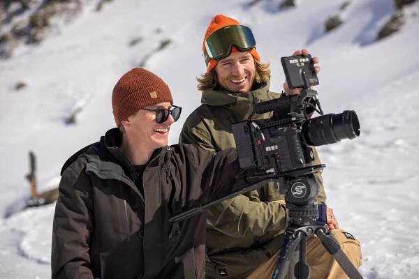LOCAL DESIRE je nový snowboardový film z rakouských Alp!