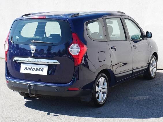Dacia Lodgy 1.2 TCe, 1.maj, ČR MPV - Foto 4