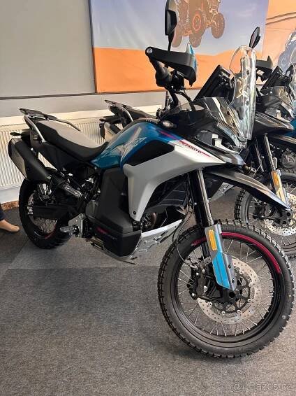 CFMOTO 800 MT-X  - IHNED K ODBĚRU