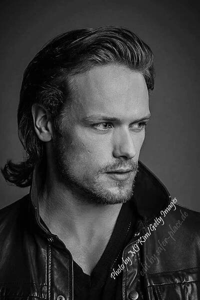 Sam Heughan just in b/w - Place for Sassenachs