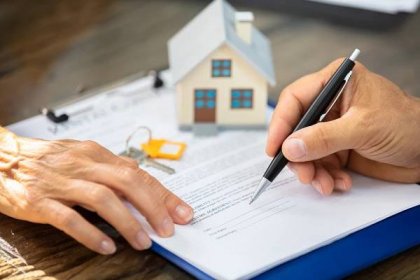 How to Sell a House With Title Problems in Long Island
