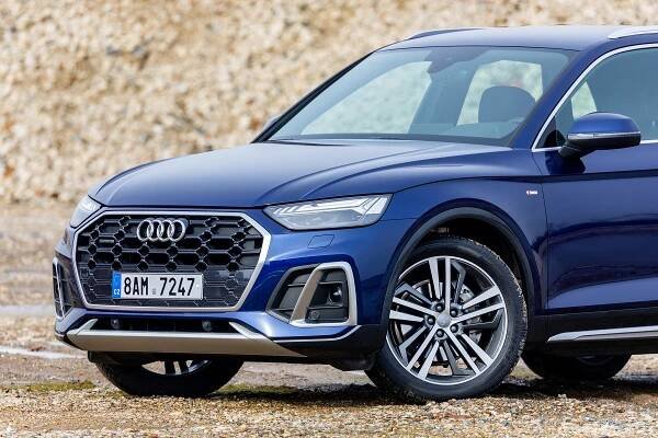 Audi Q5 : Trochu nudné, ale výborně fungující a praktické auto s prémiovou cenovkou