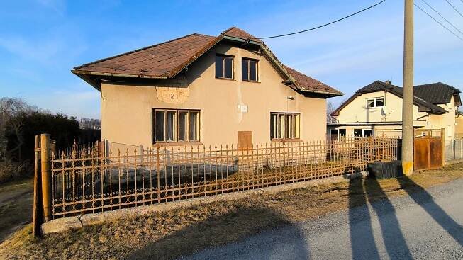 Prodej domu 104 m² s pozemkem 1099 m2 2