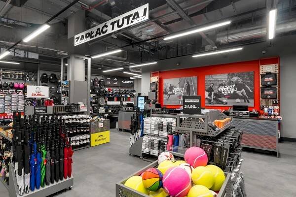 001-2024-11-29-SportsDirect-1920