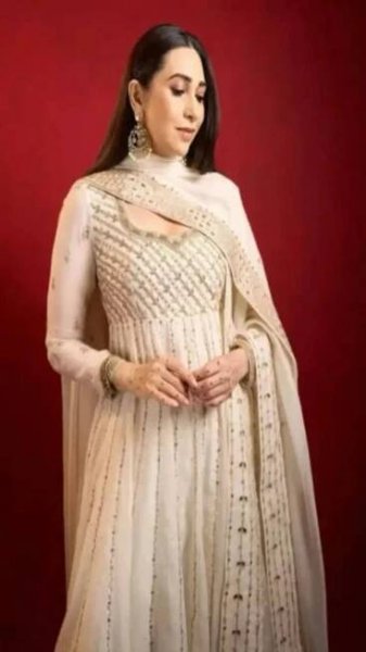 Karisma Kapoor’s best ethnic attires
