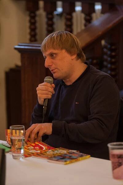 Lukáš Pavlásek: Politici mi nestojí za to, abych si je tahal do představení