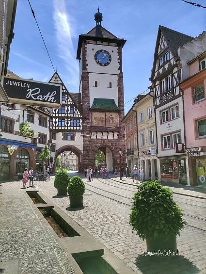 เที่ยว Freiburg im Breisgau เมืองมหาวิทยาลัยในป่าดำ - SawadeeDeutschland