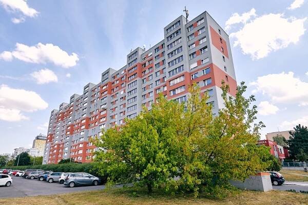 Prodej nemovitosti Praha - Chodov - Byt na prodej 3+1 77 m2 s lodžií
