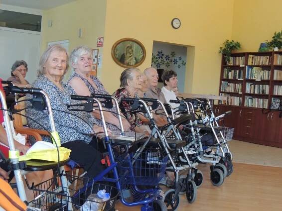 Gymnázium Na Zatlance v Domově - Dům seniorů Kdyně