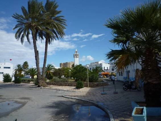 Minaret ve městě Mahdia, Tunis