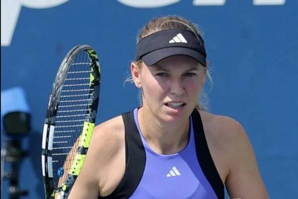 Caroline Wozniacki says expecting Serena Williams-type of consistency isn't realistic