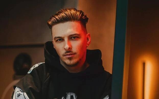Kvíz: Poznáš české youtubery a youtuberky podle fotek?