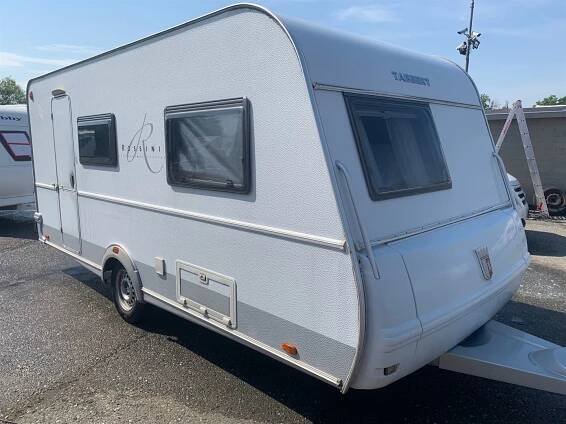 Tabbert Rossini 450 FS- PŘEDSTAN, PODLAHOVÉ TOPENÍ 