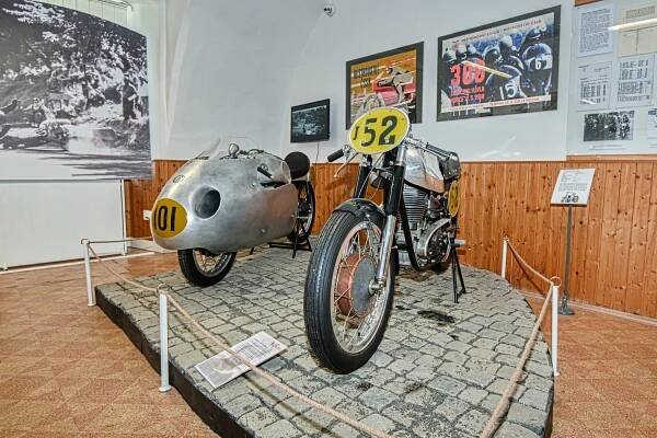 Hořické muzeum Czech Road Racing zahájí další sezonu. Otevře se v květnu