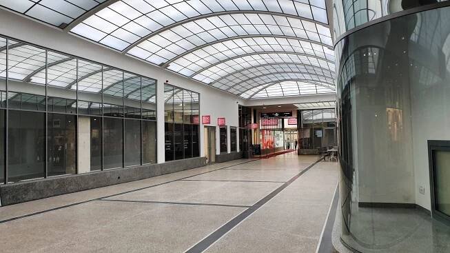 Brno; jeho pasáže, zkratky a průchody III.