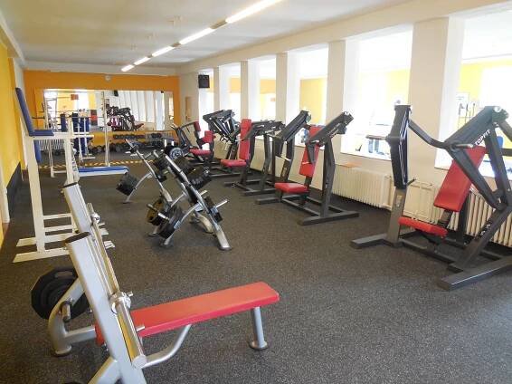 Power gym - Posilovna - Fit - Sport Pardubice Polabiny