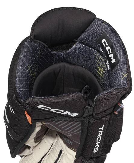 Rukavice CCM Tacks XF SR