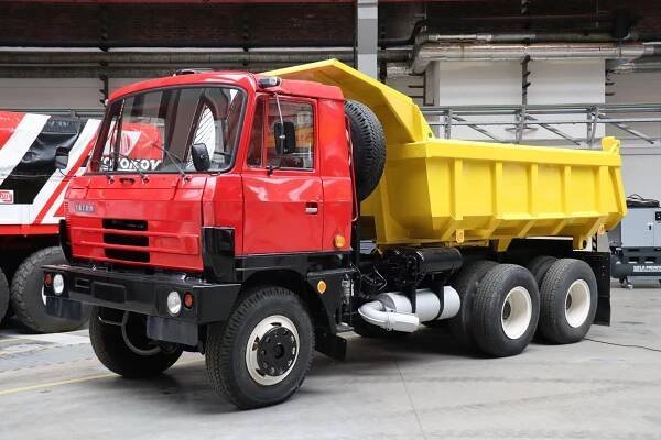 Konec legendy, Tatra ukončila po dvaačtyřiceti letech výrobu modelu T815