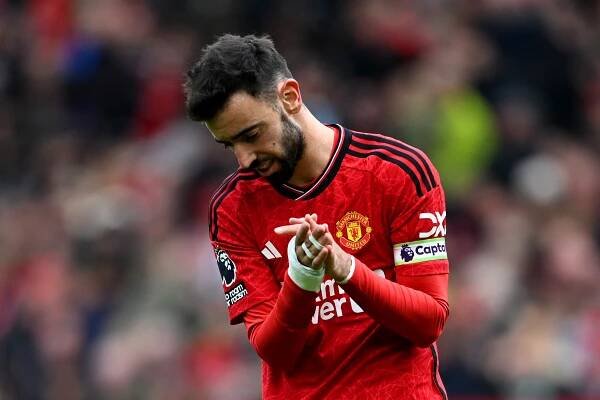 Man Utd injury update: Fernandes, Evans, McTominay latest news and return dates