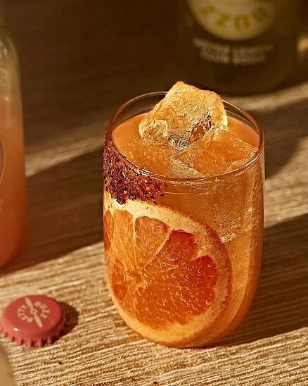 Sparkling Paloma