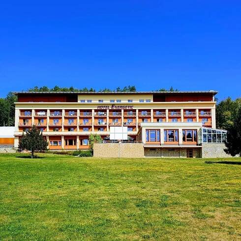 Relax v Rožnově: jídlo, neomezený wellness i procedury