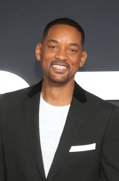 Will Smith (52) překvapil proměnou: Z vysekaného tvrďáka je taťka s pupkem!