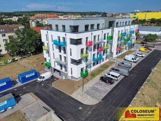 Znojmo, pronájem bytu OV 3+kk, 85 m2, novostavba, balkon – b - Znojmo
