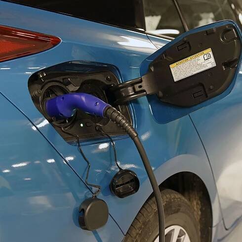 Nejlevnější plug-in hybridy na trhu? Tyhle koupíte pod milion