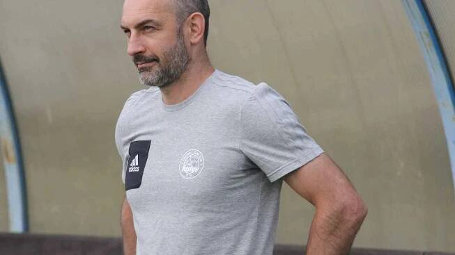 Bývalý hokejový obránce Patrik Hučko funguje u ligových fotbalistů Zlína jako masér a kustod.