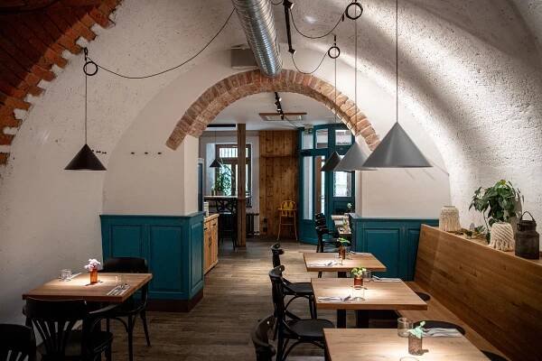 Bistro Nro 66 - kousek venkova v srdci Olomouce. Láká na steaky i kapra