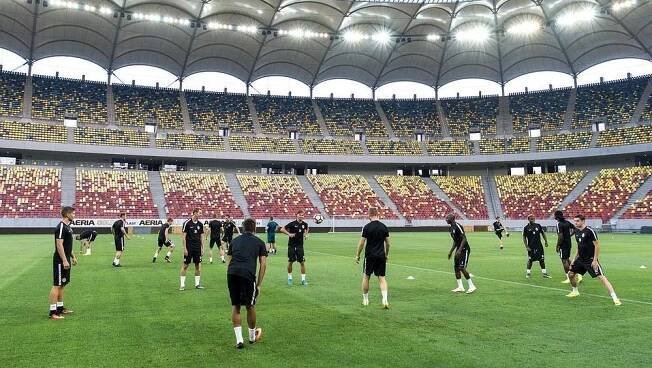 Fotbalisté budou muset svlékat dresy až doma. Za plivání distanc i na 12 zápasů