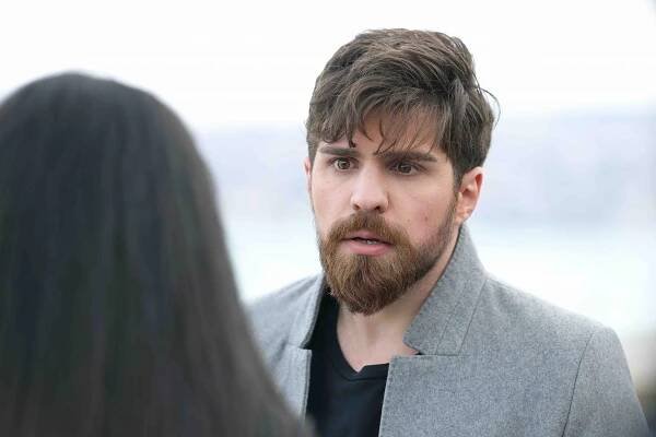 Alev Alev - Episode 14 - Z filmu - Berker Güven