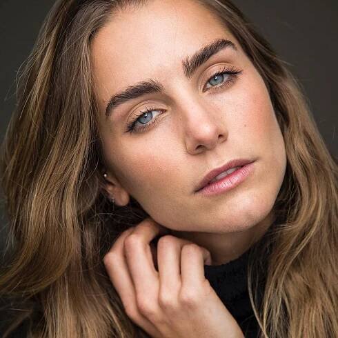 Camila Giovagnoli - Forehead, Nose, Cheek, Skin, Lip, Chi...