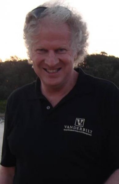 Thomas Smith (finance professor)