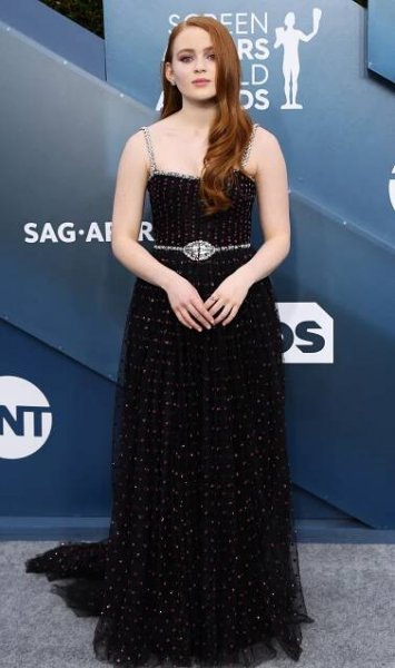 SAG Awards 2020 Red Carpet Fashion: Celebs in Dresses, Gowns