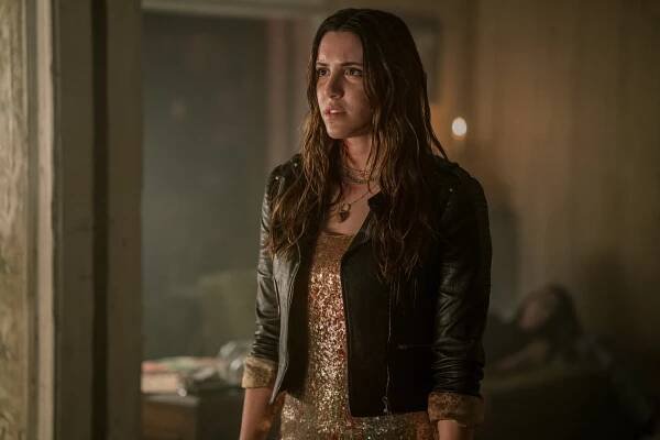 Ash vs Evil Dead - The Mettle of Man - Z filmu - Arielle Carver-O'Neill
