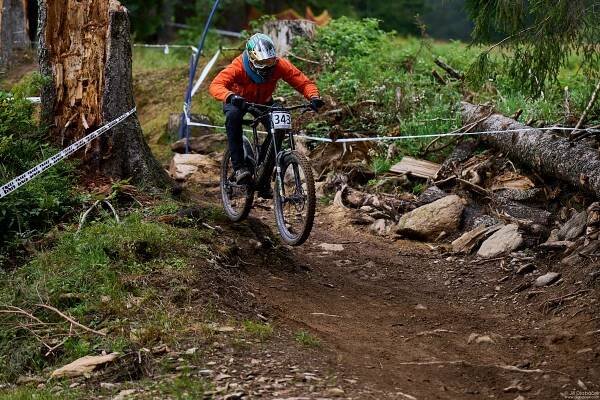 iXS Downhill Cup na Špičáku 2024 - Epic Rush