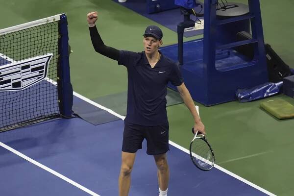 Jannik Sinner, of Italy, reacts after defeating Felix Auger-Aliassime, of Canada, during the men's singles semifinals of the U.S. Open tennis championships, Friday, Sept. 5, 2025, in New York.