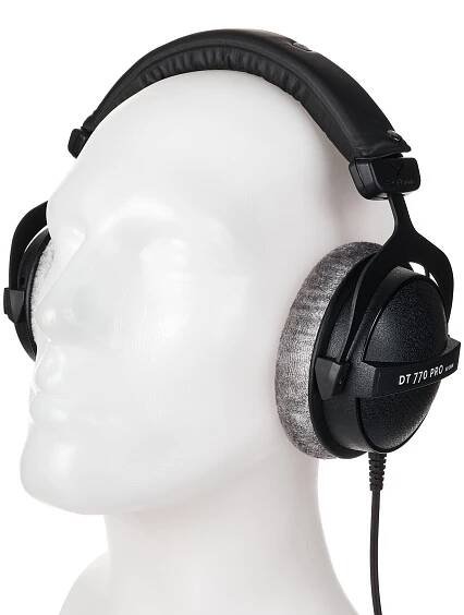 Beyerdynamic DT 770 Pro 80 Ohm Review | headphonecheck.com